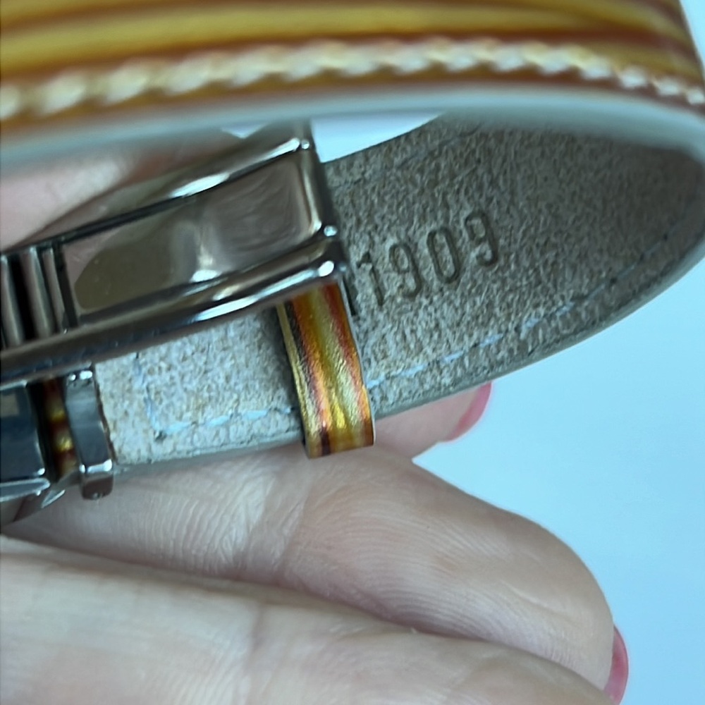 Louis Vuitton Leather Bracelet - Picture 6 of 9